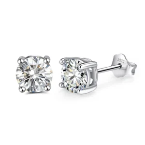 925 Sterling Silver Stud Earrings with clear stones